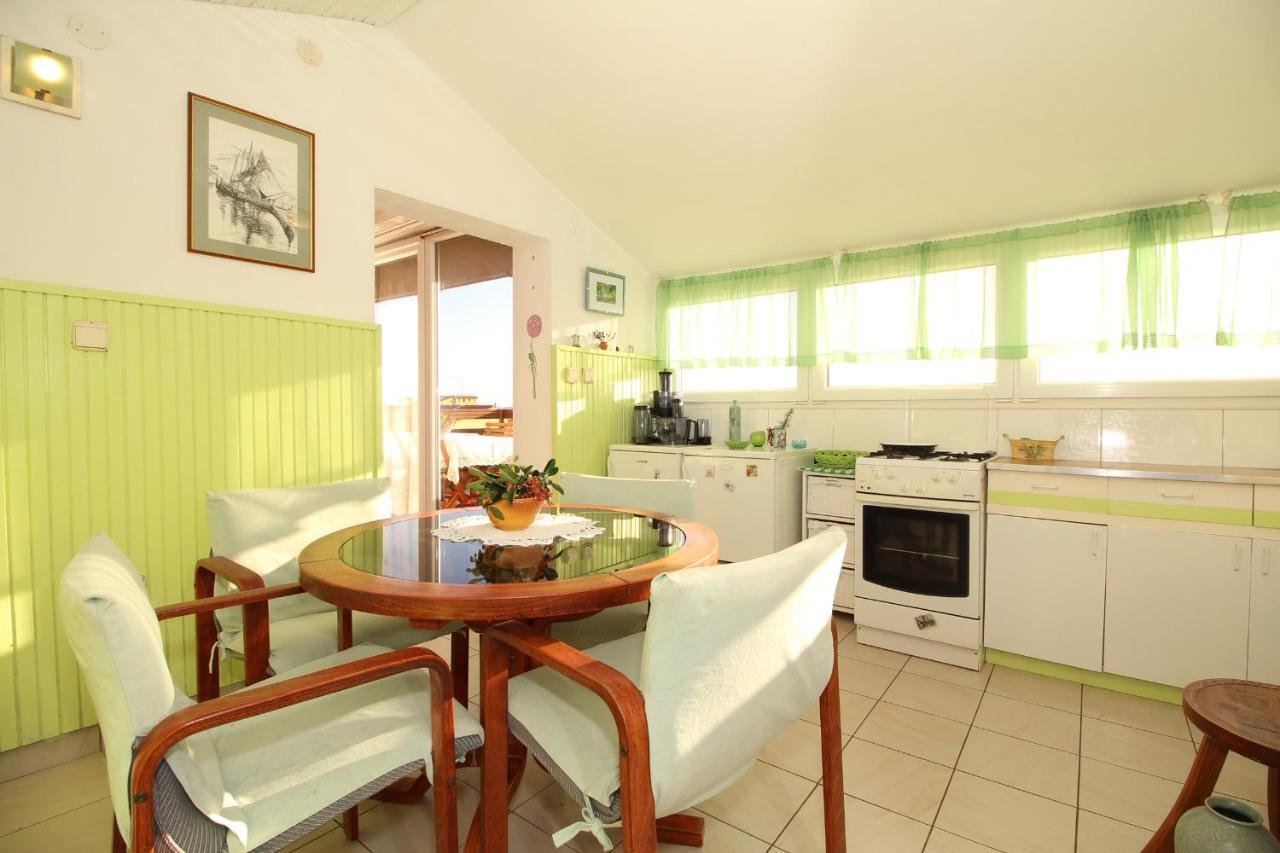 Apartment Ruza 2021 Premantura Extérieur photo